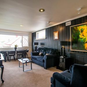 Two-Bedroom Apartment Upstairs Unit 4